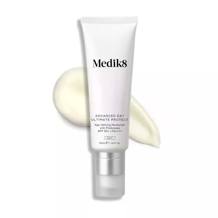 ADVANCED DAY ULTIMATE PROTECT™ MEDIK8